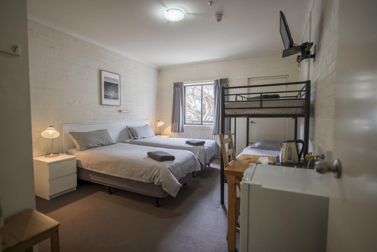 Enzian Hotel Mt Buller Mount Buller Bagian luar foto