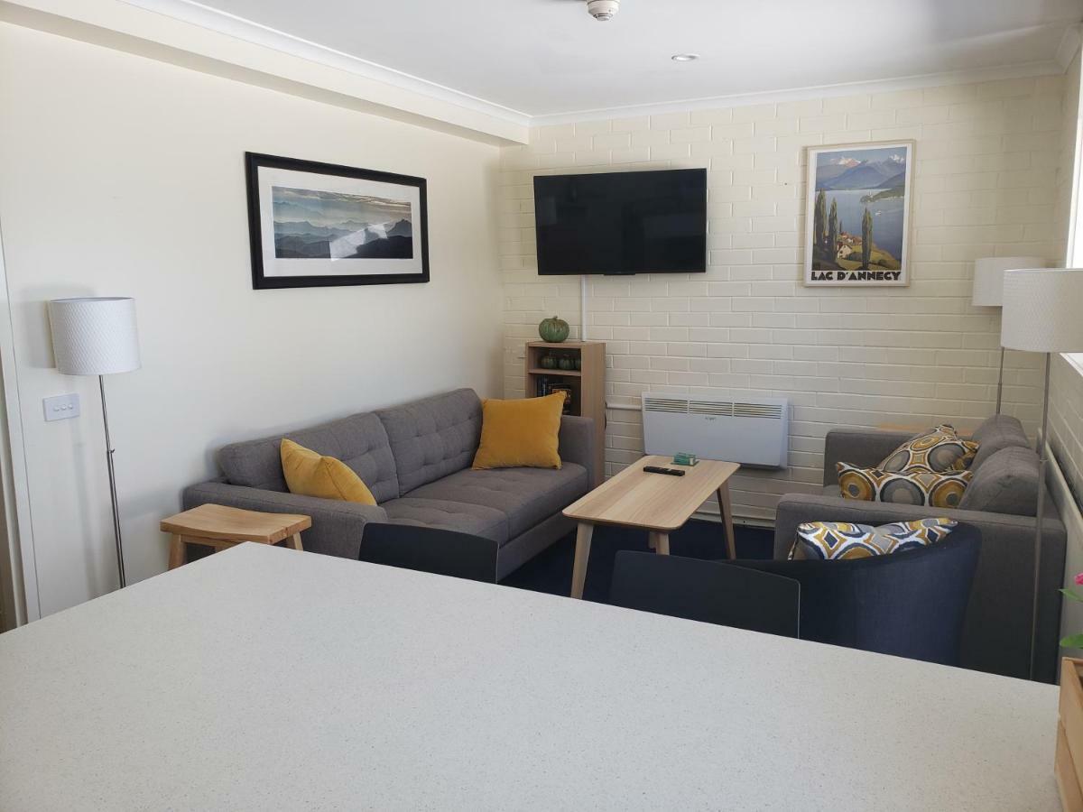 Enzian Hotel Mt Buller Mount Buller Bagian luar foto