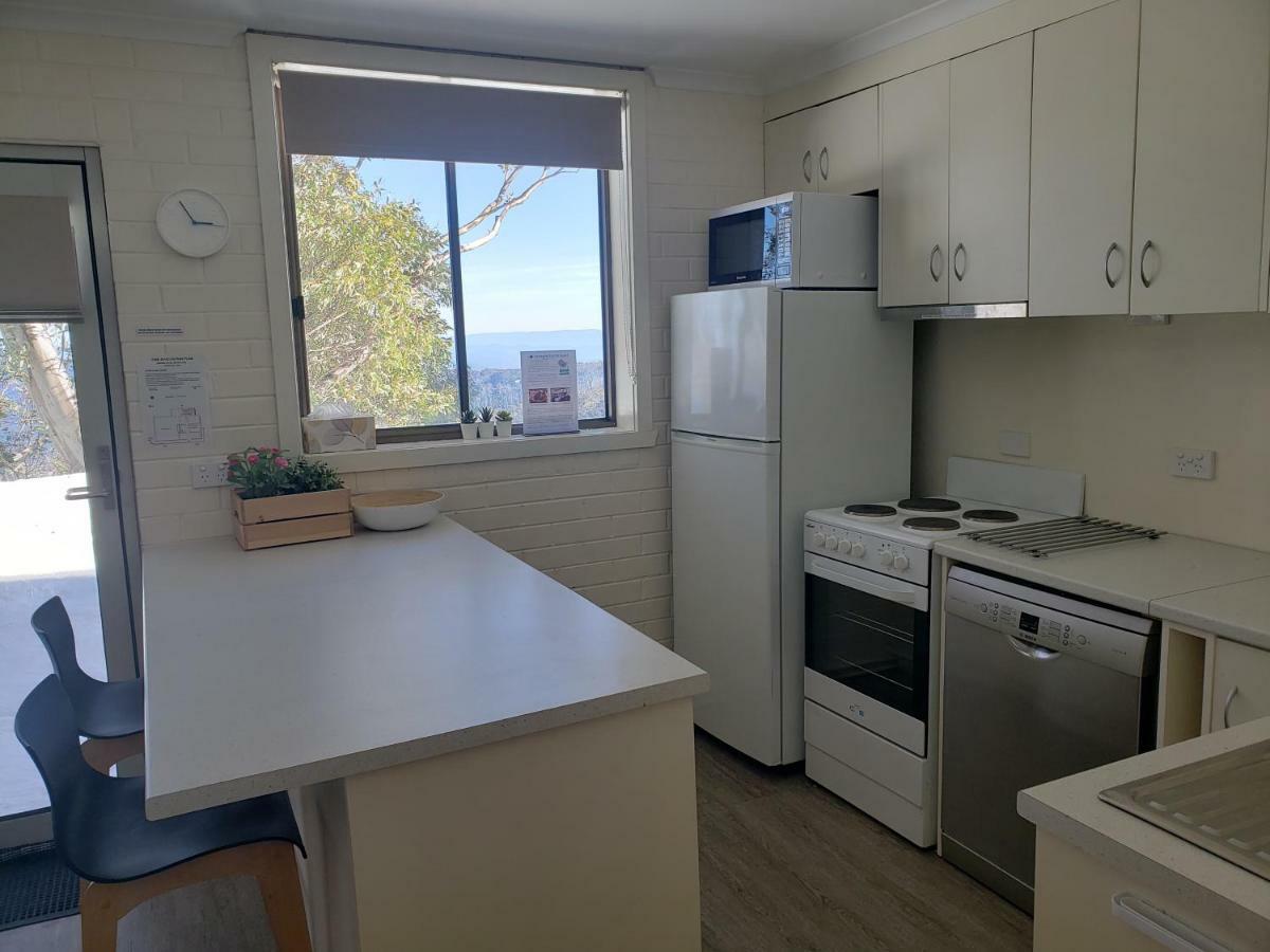 Enzian Hotel Mt Buller Mount Buller Bagian luar foto
